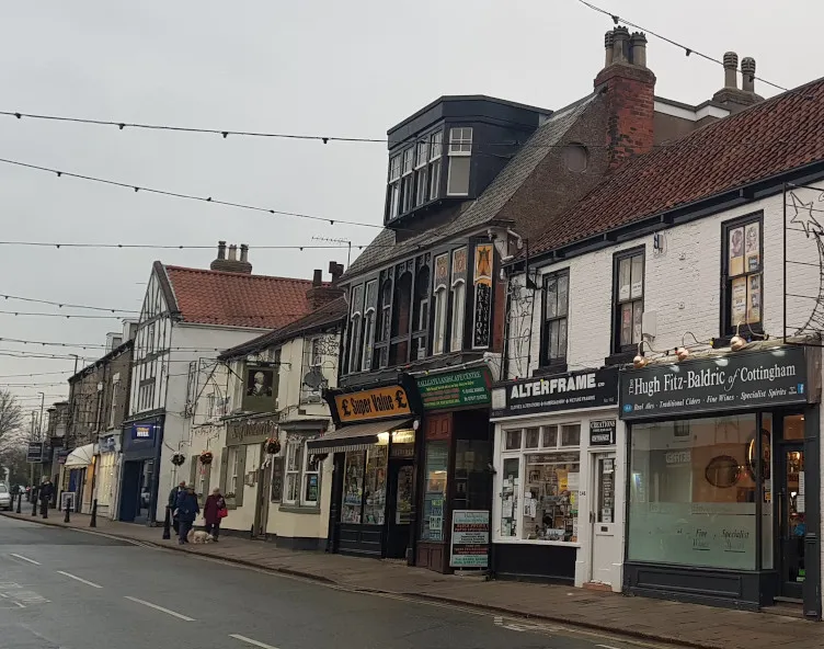 Book Trains to Cottingham Book Cheap Train Tickets Hull Trains