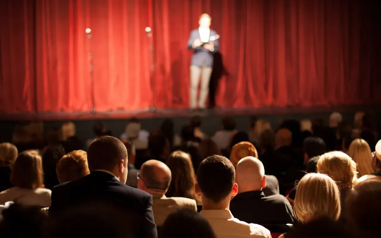 arts, entertainment, theatre, and comedy in Stevenage with Hull Trains