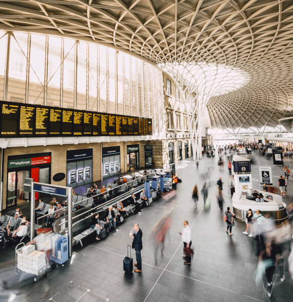 576x592 King's Cross Station